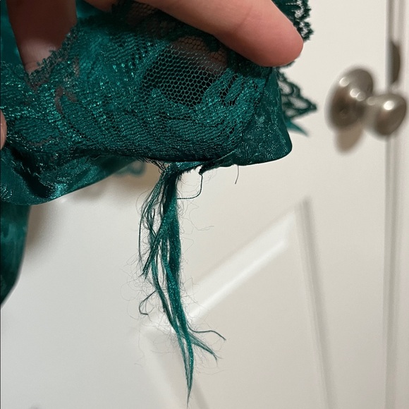 Vintage Victoria’s Secret Slip - Picture 8 of 8